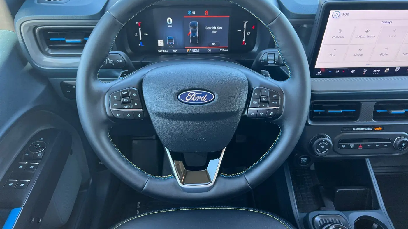 2025 Ford Maverick Lobo