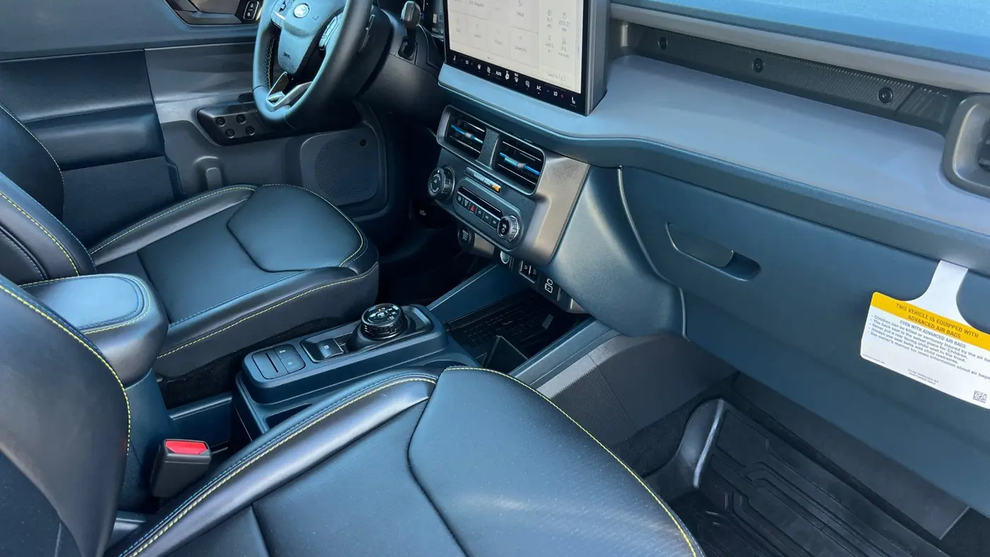 2025 Ford Maverick Lobo