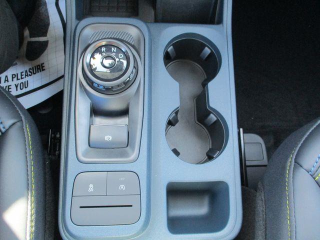 2025 Ford Maverick - $38,995