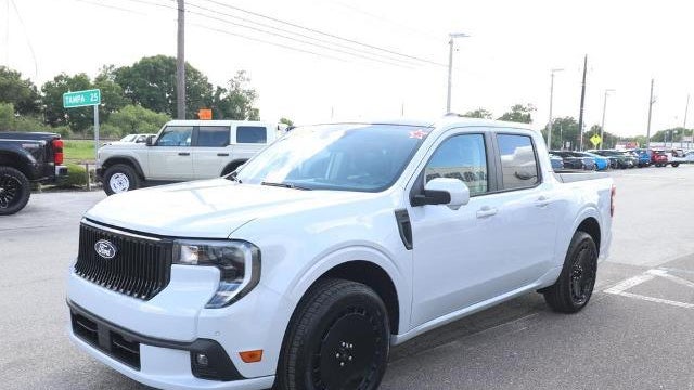 2026 Ford Maverick Lobo