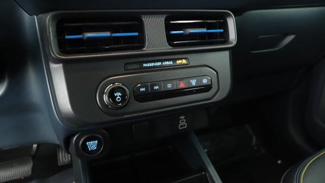 2025 Ford Maverick Lobo