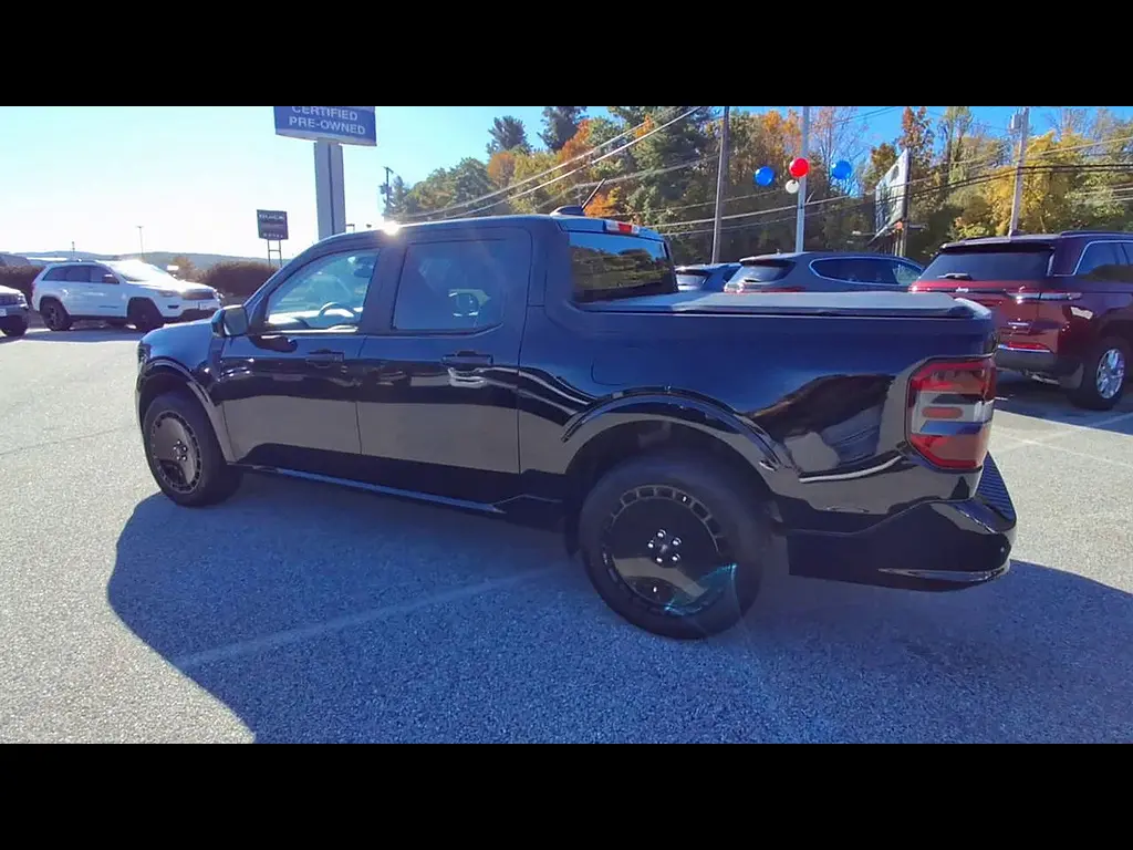 2026 Ford Maverick - $39,470