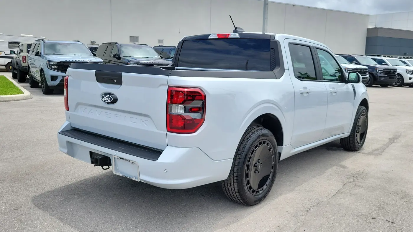 2026 Ford Maverick Lobo
