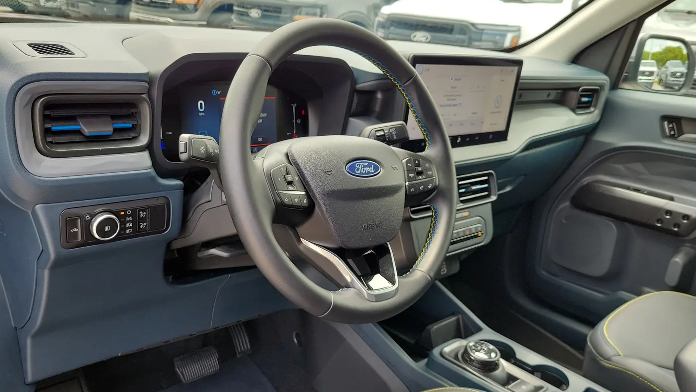 2026 Ford Maverick Lobo