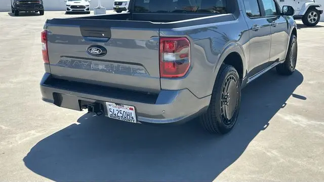 2025 Ford Maverick Lobo