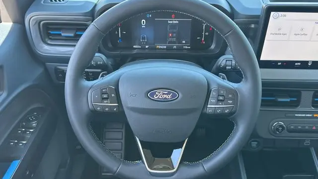 2025 Ford Maverick Lobo