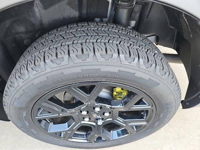 2025 Ford Maverick - $35,700