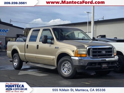 2001 Ford F-250 Super Duty 4DR Crew Cab Lariat 2WD LB