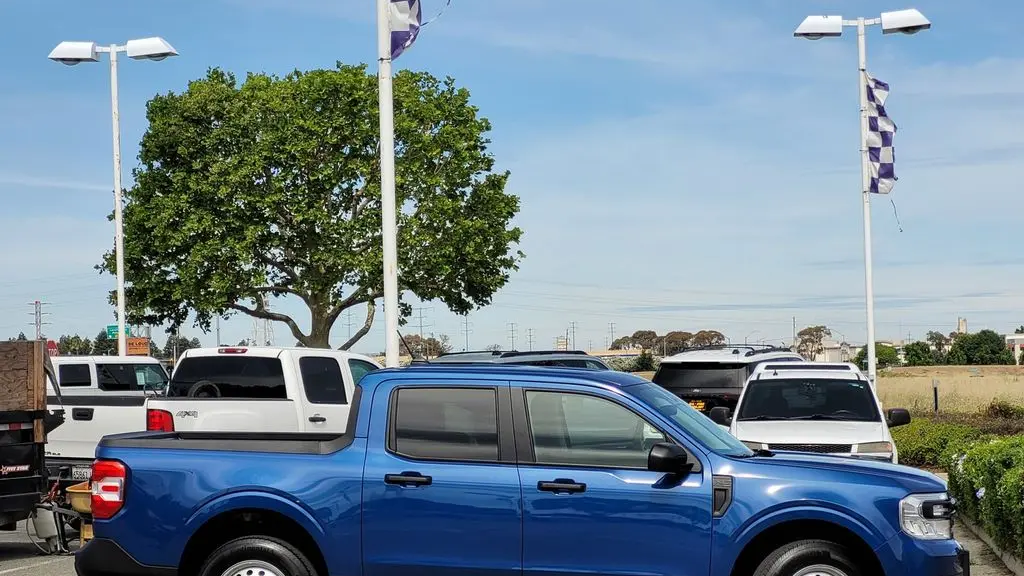 2024 Ford Maverick XL