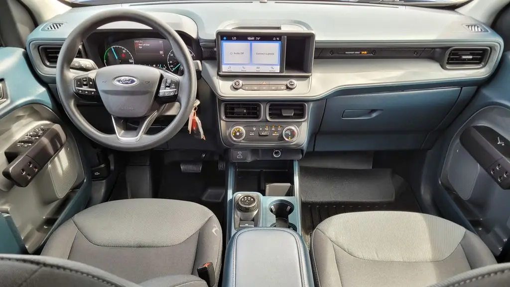 2024 Ford Maverick XL