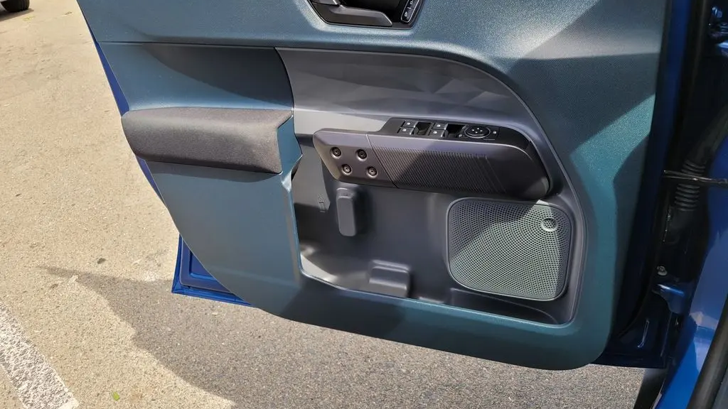2024 Ford Maverick XL