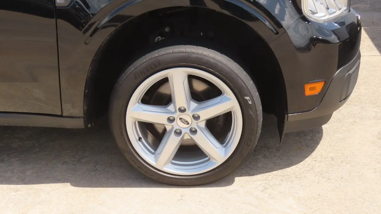 2024 Ford Maverick XL