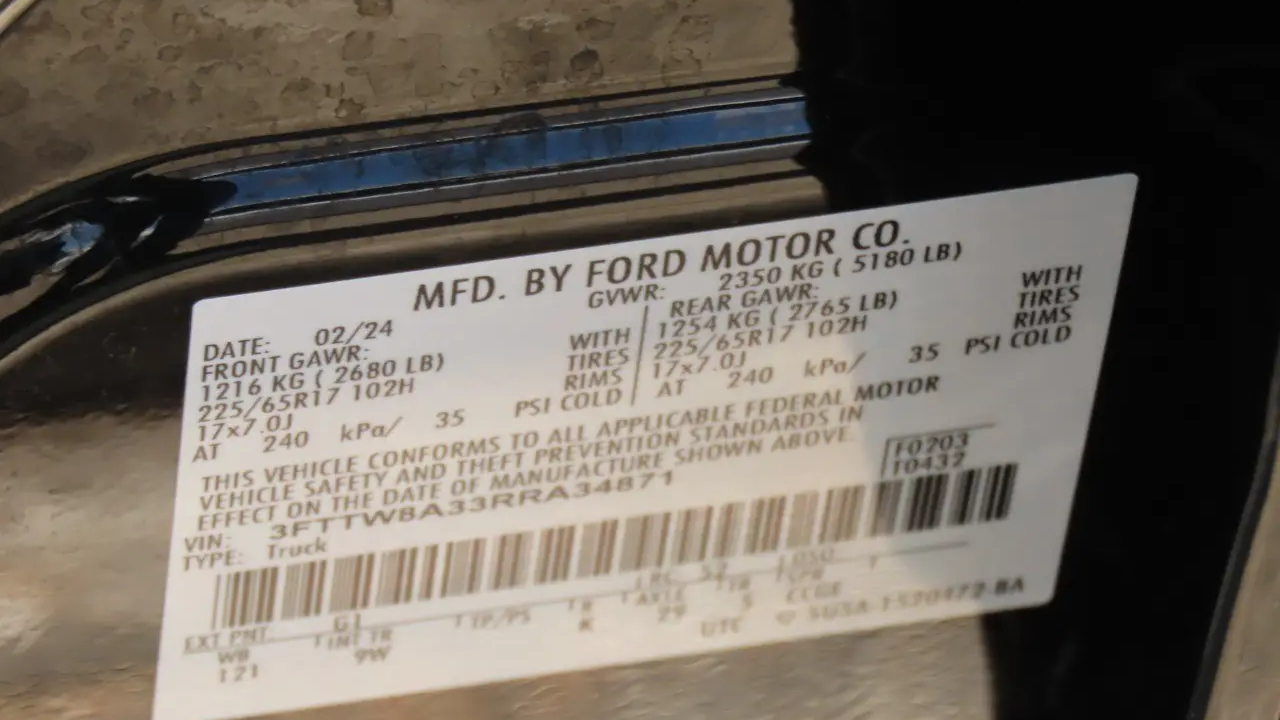 2024 Ford Maverick XL