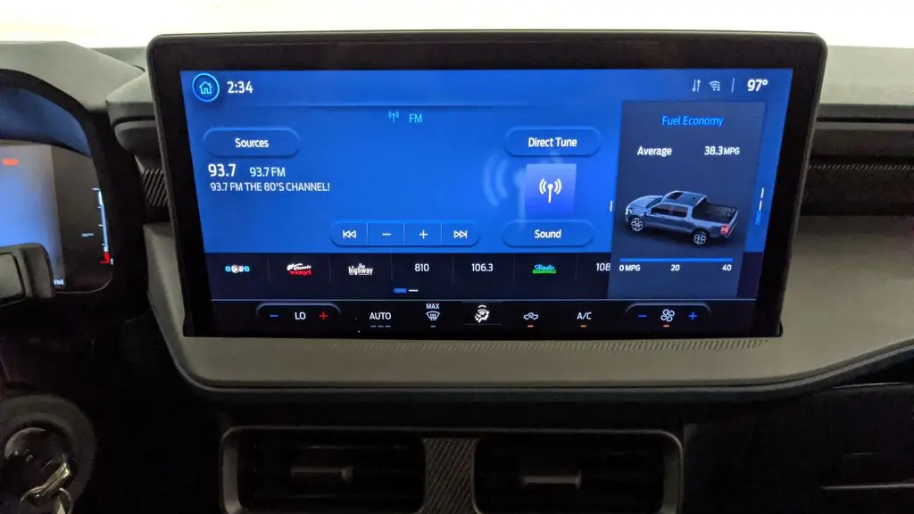 2026 Ford Maverick XL