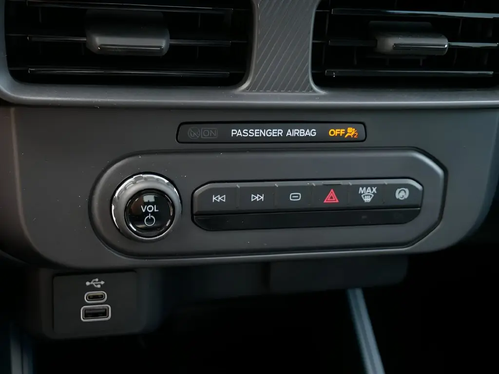 2025 Ford Maverick - $28,345