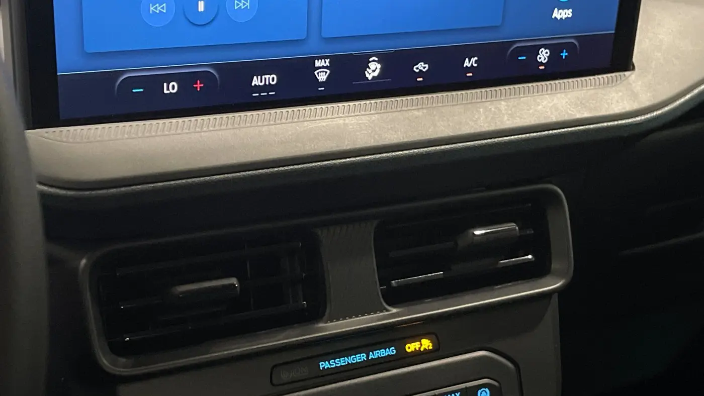 2025 Ford Maverick XL