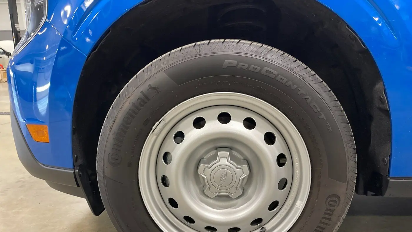2025 Ford Maverick XL