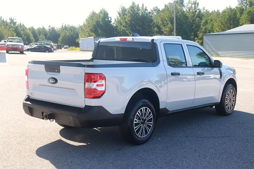 2026 Ford Maverick - $27,980
