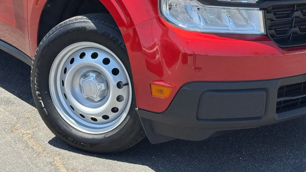 2024 Ford Maverick XL
