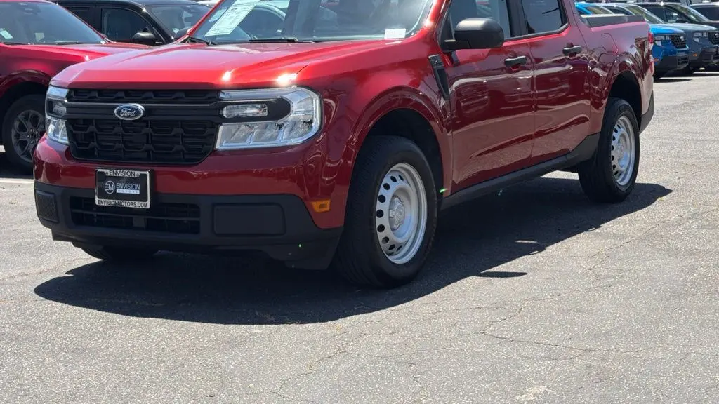 2024 Ford Maverick XL