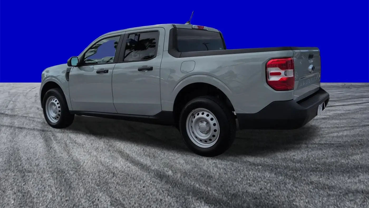 2024 Ford Maverick XL