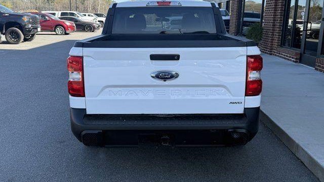 2024 Ford Maverick XL