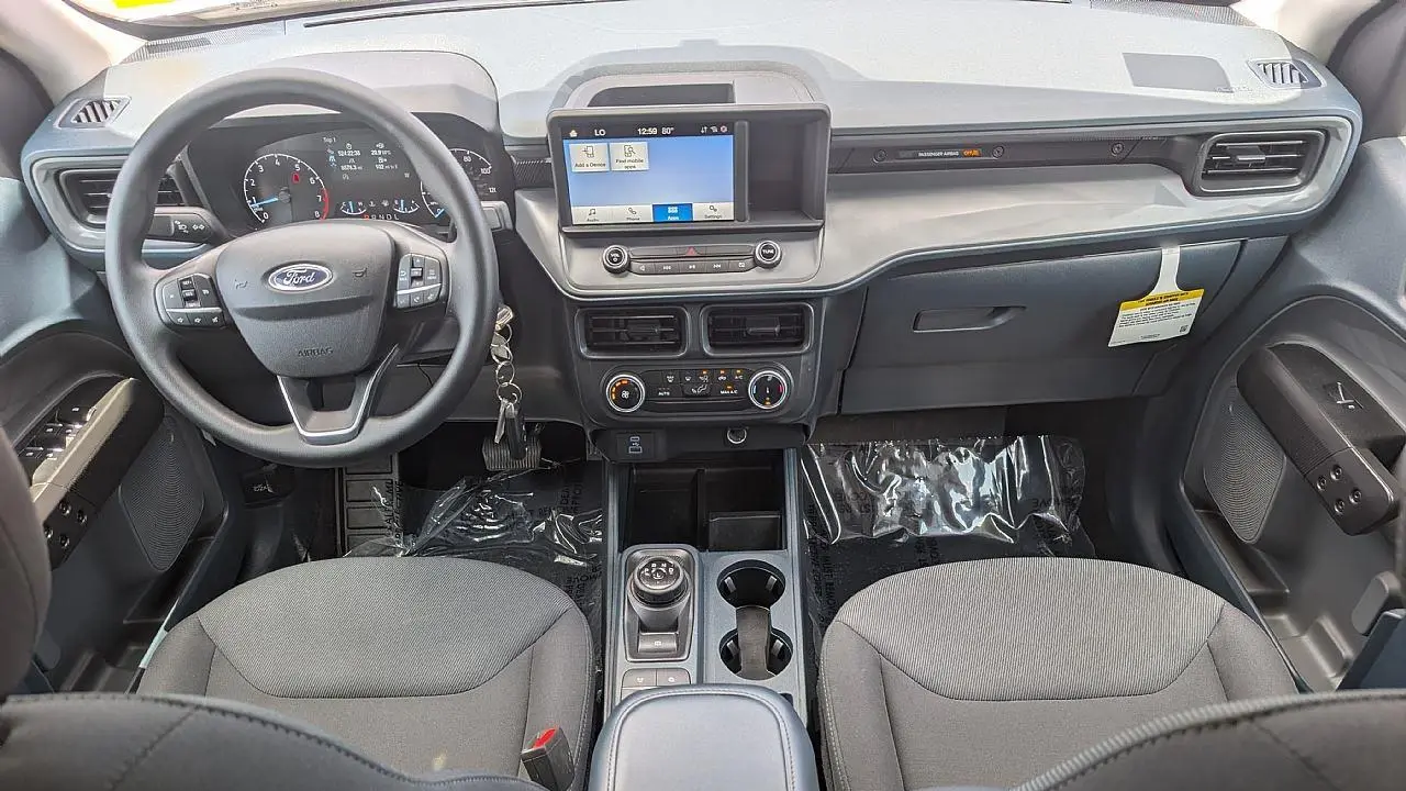 2024 Ford Maverick XL