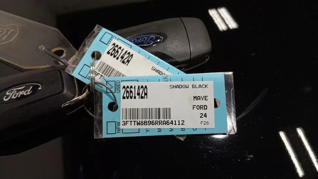 2024 Ford Maverick XL