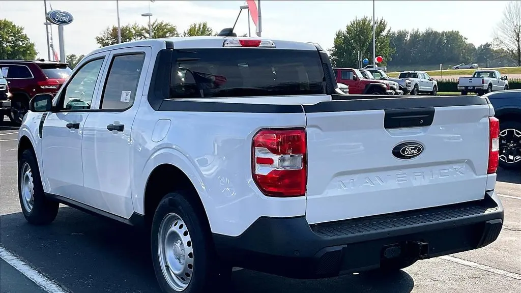 2025 Ford Maverick XL