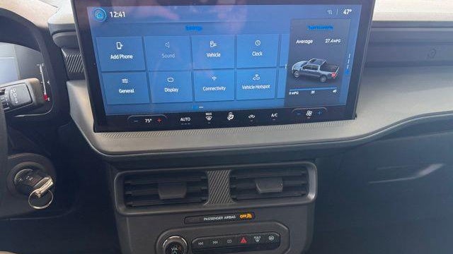 2025 Ford Maverick XL