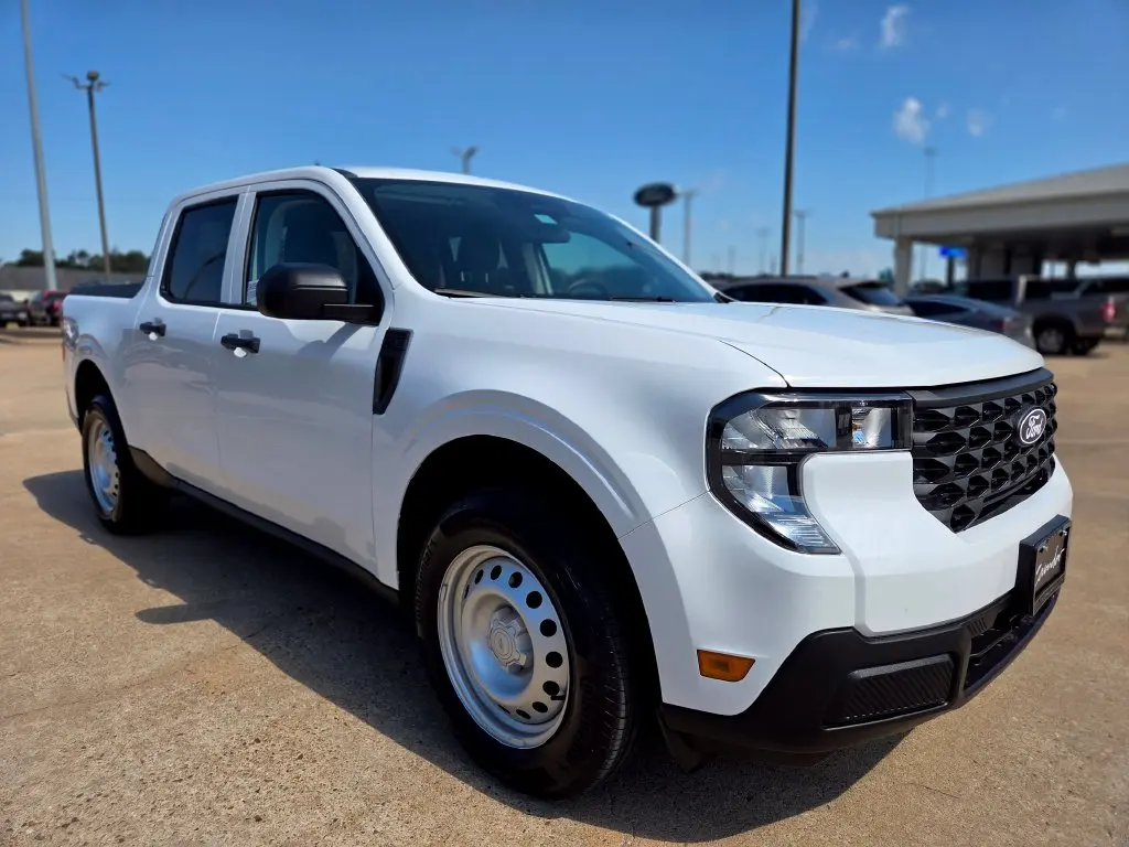 2025 Ford Maverick - $27,797