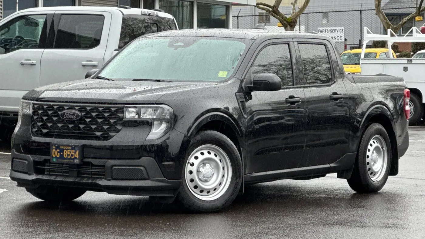 2025 Ford Maverick XL
