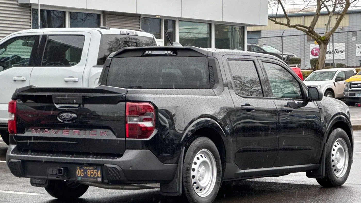 2025 Ford Maverick XL