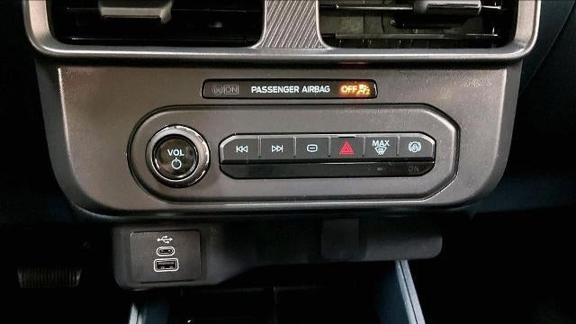 2025 Ford Maverick XL