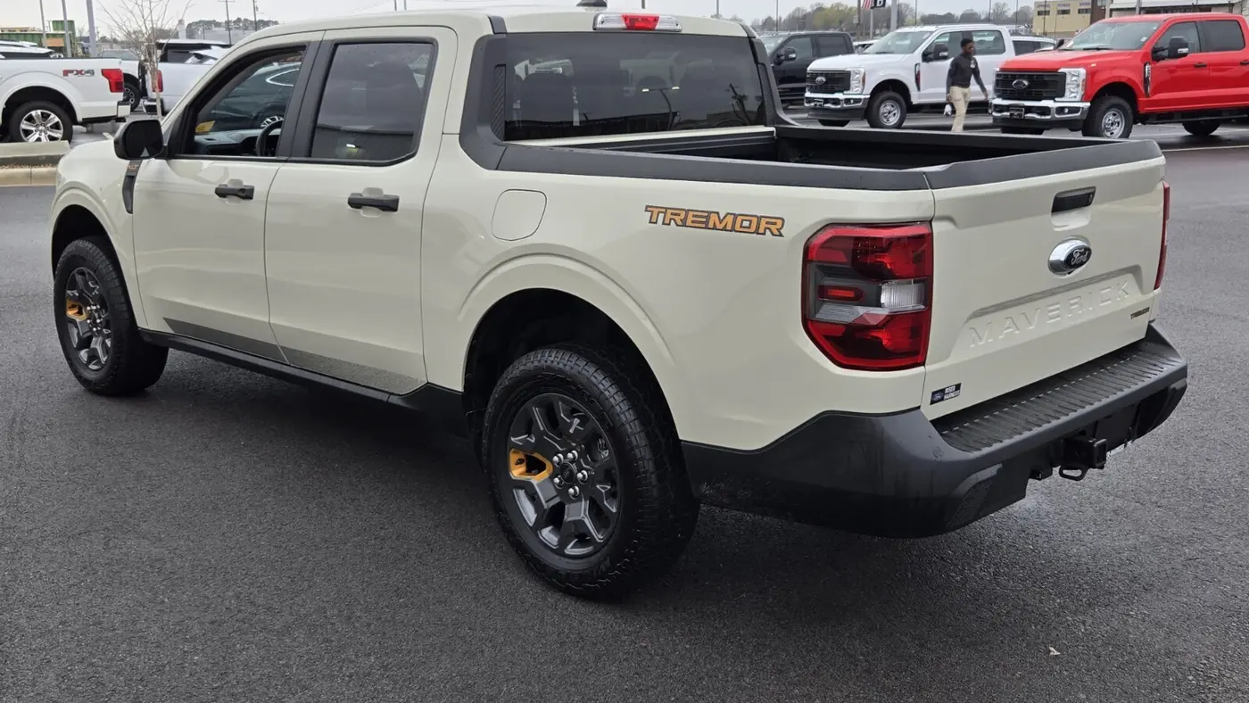 2024 Ford Maverick XLT