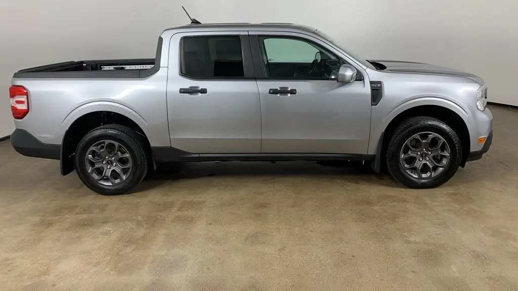 2022 Ford Maverick XL