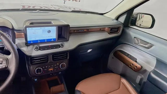 2022 Ford Maverick XL