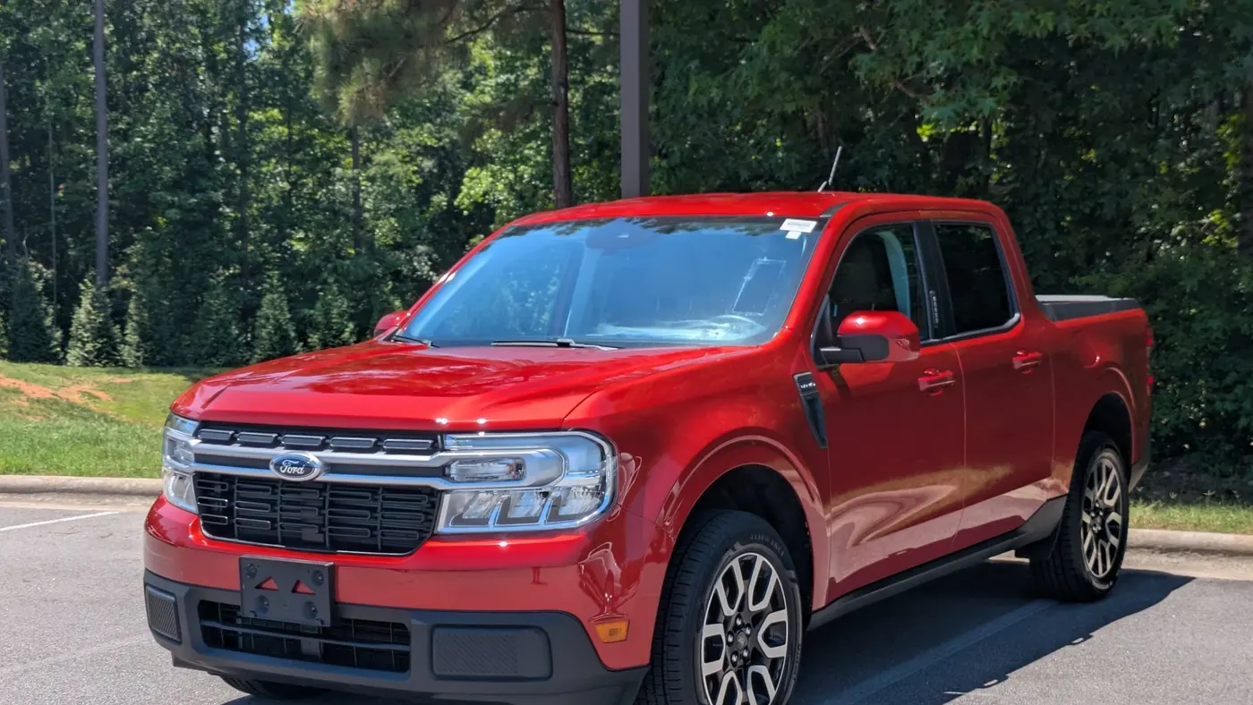 2023 Ford Maverick XL