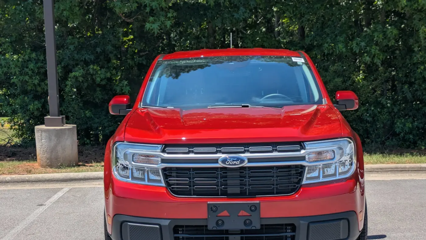 2023 Ford Maverick XL