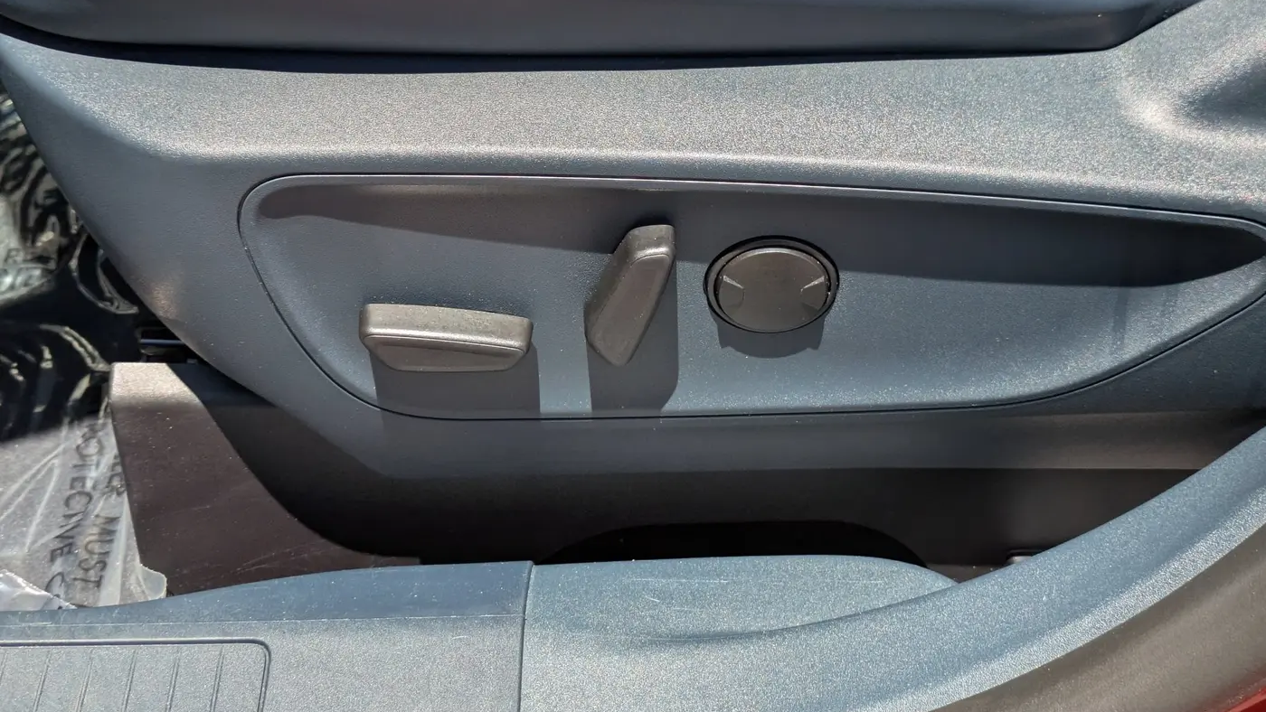 2023 Ford Maverick XL