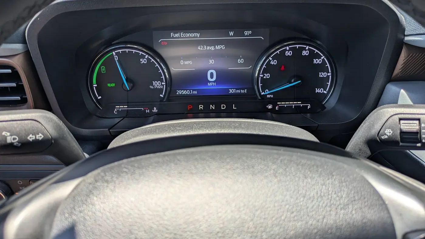 2023 Ford Maverick XL