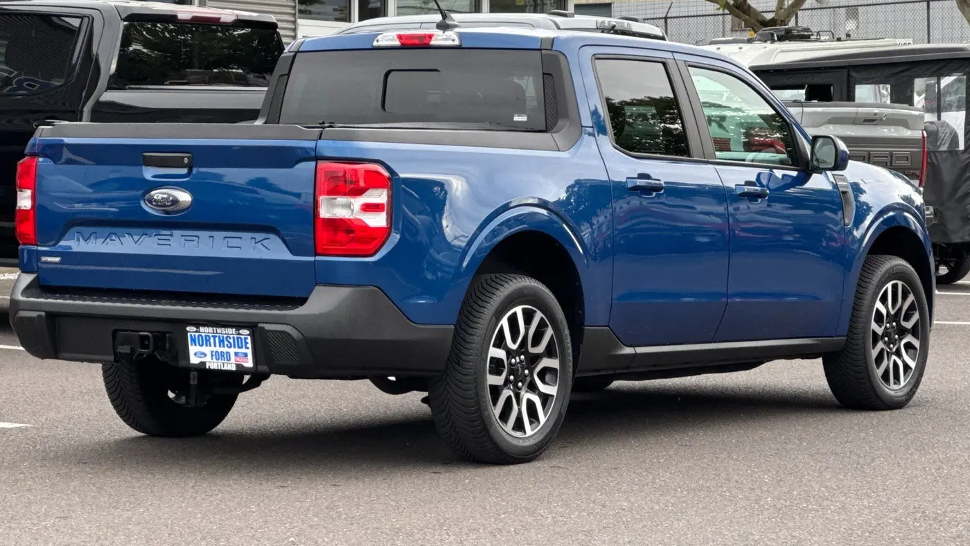 2023 Ford Maverick XL
