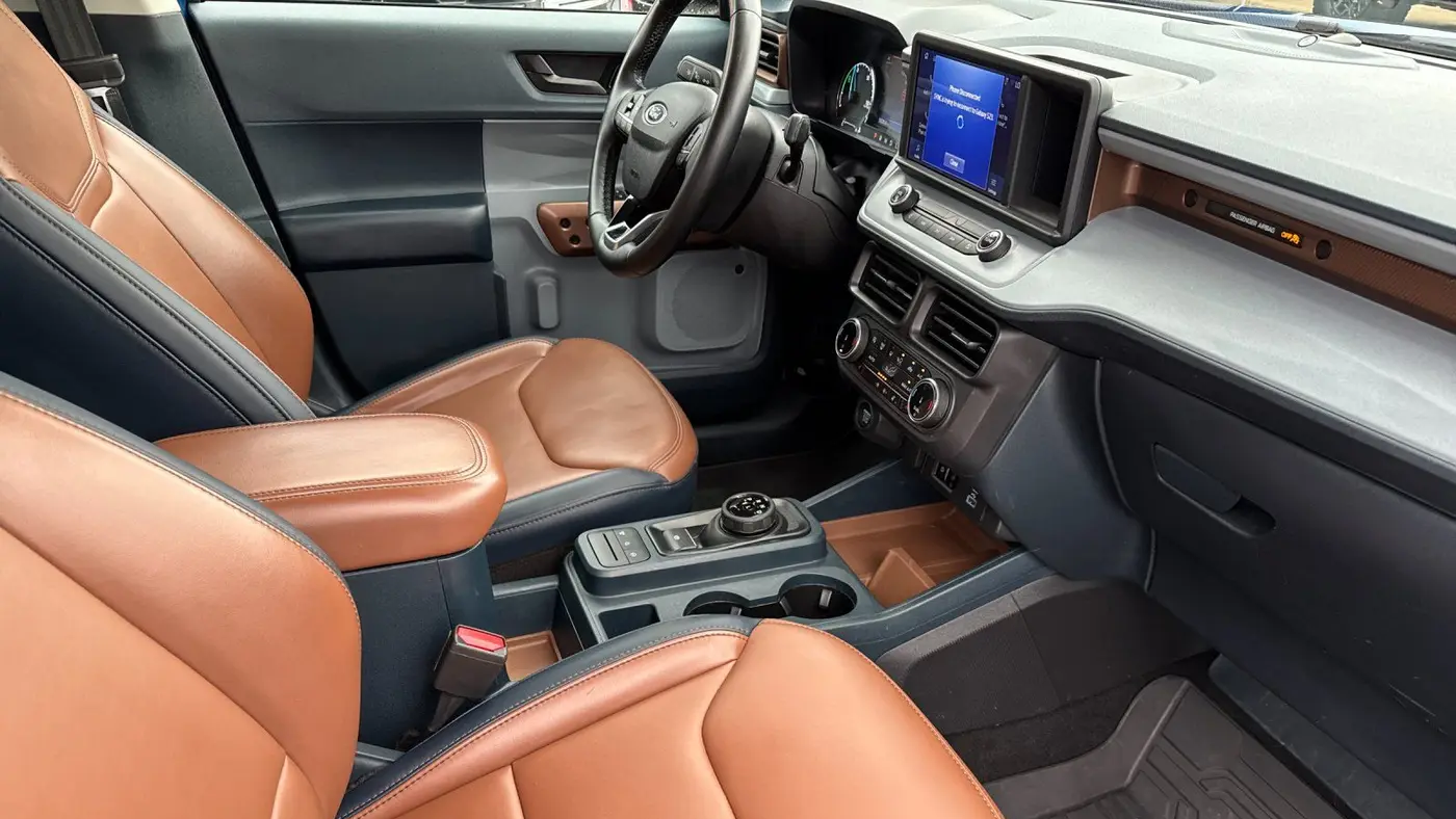 2023 Ford Maverick XL