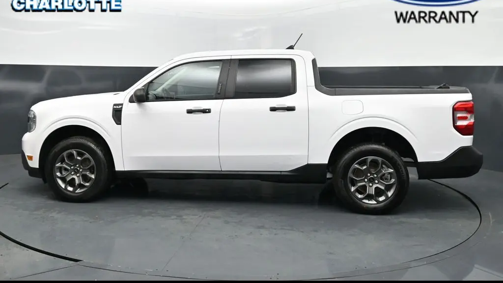 2023 Ford Maverick XL