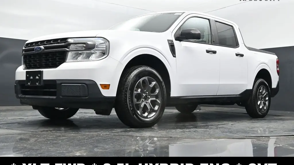 2023 Ford Maverick XL
