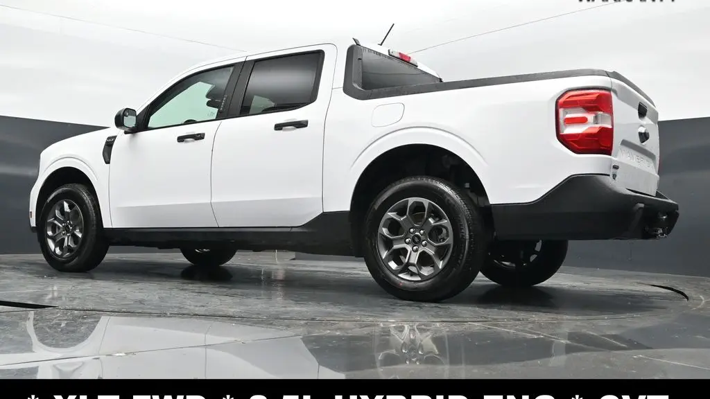 2023 Ford Maverick XL