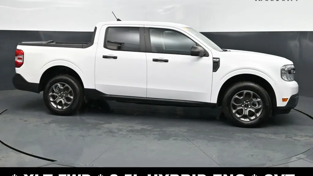 2023 Ford Maverick XL