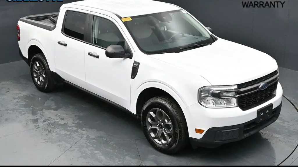 2023 Ford Maverick XL