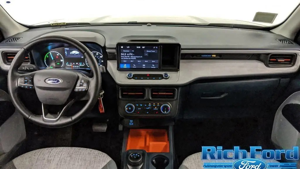 2023 Ford Maverick Lariat
