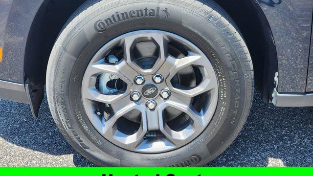 2023 Ford Maverick XL